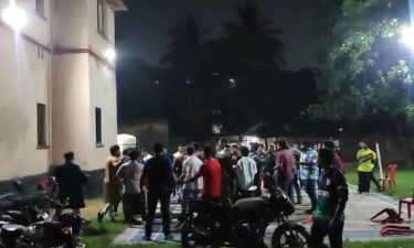 আধিপত্য নিয়ে শেকৃবি ছাত্রদলের ২ পক্ষের হাতাহাতি