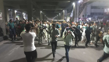 আ. লীগ নিষিদ্ধে সুস্পষ্ট ঘোষণা না পেলে—মার্চ টু যমুনা ঘোষণা হাসনাত আব্দুল্লাহর