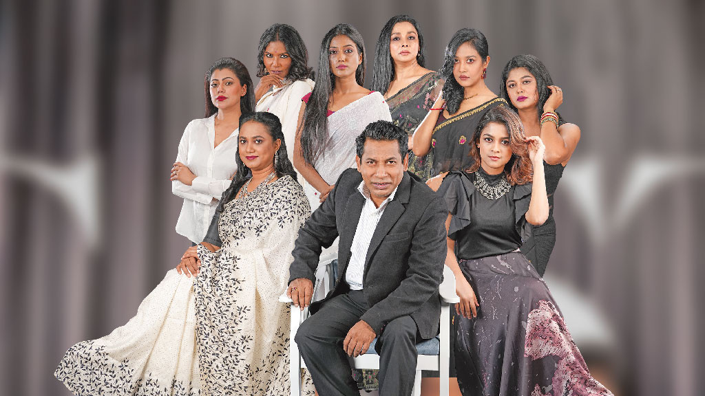 ৮ বউ নিয়ে হাজির হচ্ছেন মোশাররফ করিম