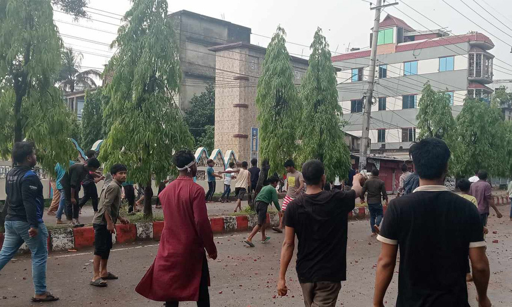 হবিগঞ্জে দুই এলাকাবাসীর সংঘর্ষ, ওসিসহ আহত ২০