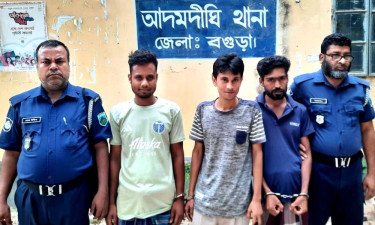 বগুড়ায় ৩ মাদক ব্যবসায়ী গ্রেপ্তার