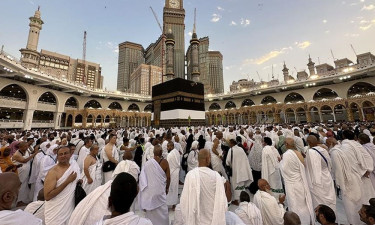হজ ফরজ হওয়ার পরও আদায় না করার পরিণতি
