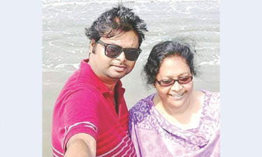 ভীষণ অপরাধী লাগে