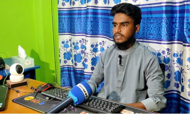 ফ্রিল্যান্সিং করে মোশাররফের মাসে আয় ২ লাখ