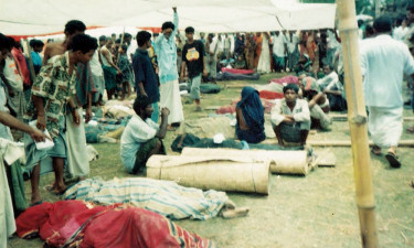 আজ ভয়াল ১৩ মের টর্নেডো দিবস