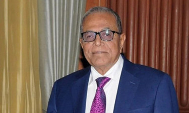 শাহজালালে ৩ উপদেষ্টার জেরার মুখে দায়িত্বরতরা