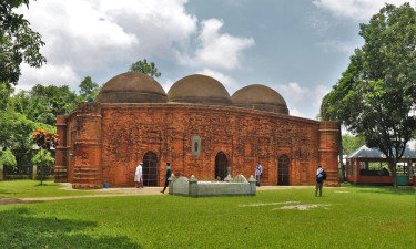 ৪৩৭ বছরের পুরনো খেরুয়া মসজিদ, বগুড়ার বুকে ইতিহাসের নিদর্শন