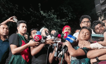 কোনোভাবেই এ জায়গা ছেড়ে যাব না : জবি ঐক্যের সদস্য (ভিডিওসহ)