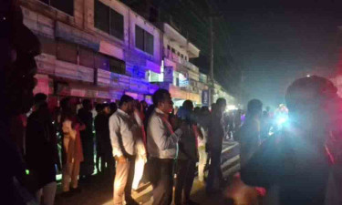 ঘাটাইলে ওয়ার্কশপে অগ্নিকাণ্ড