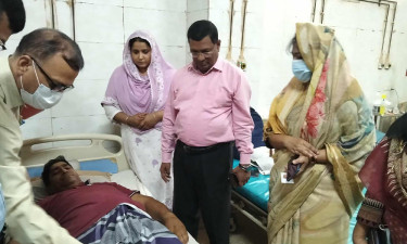 বনরক্ষীদের ওপর হামলাকারীদের বিরুদ্ধে কঠোর ব্যবস্থা নেওয়া হবে : পরিবেশসচিব