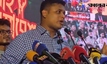 বিএনপির রাজনীতি চলে আ. লীগের টাকায় : হাসনাত আবদুল্লাহ