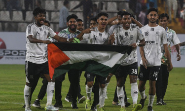 ২৩ বছর পর লিগ শিরোপার স্বাদ মোহামেডানের