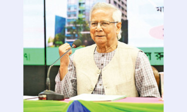 ক্ষুদ্রঋণই ব্যাংকিংয়ের  ভবিষ্যৎ : প্রধান উপদেষ্টা