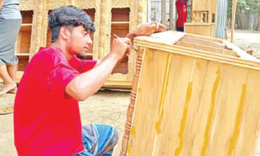 কাঠমিস্ত্রি