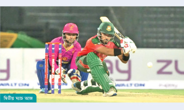 সময়ের সঙ্গে তাল মেলাচ্ছেন পারভেজরা