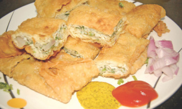 মোগলাই পরোটা