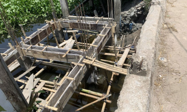 খাল দখল করে ভবন নির্মাণের অভিযোগ বিএনপি নেতার বিরুদ্ধে