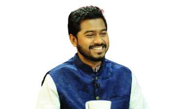 দেশের ব্যবসায়ীরা নতুন বিনিয়োগে নিরাপদ নন : নুর