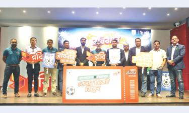 ফুটবলের পালে সুদিনের হাওয়া