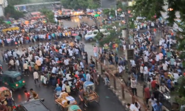 সরাসরি : সাম্য হত্যার প্রতিবাদে শাহবাগ ব্লকেড