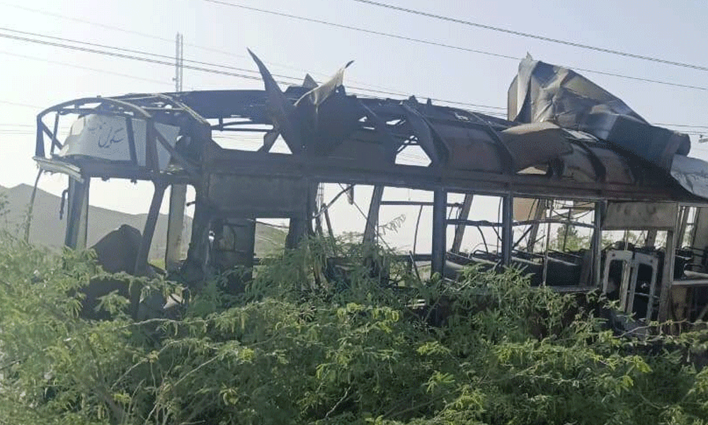 বেলুচিস্তানে স্কুলবাসে বিস্ফোরণ, শিশুসহ নিহত ৫