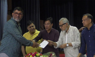 ফ্যাসিবাদীর পতন হলেও গণতন্ত্র এখনো পুনঃপ্রতিষ্ঠিত হয়নি : নজরুল ইসলাম