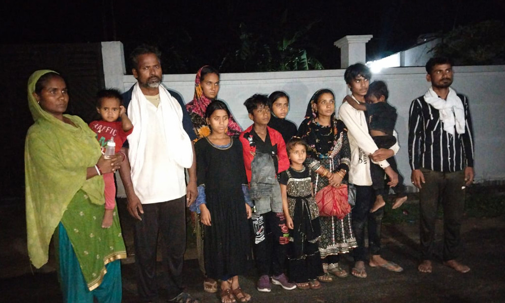সীমান্তে ৬ পরিবারের ২৭ জনকে পুশইন করল বিএসএফ