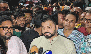 কাকরাইলে বিএনপি নেতাকর্মীদের অবস্থান চলছে