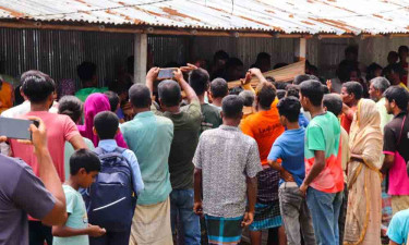 গঙ্গাচড়ায় অটোরিকশার ধাক্কায় প্রাণ গেল বৃদ্ধার