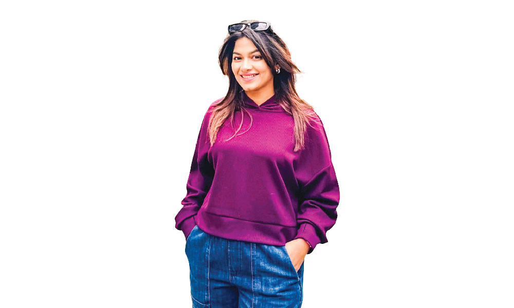 এবার একটু নিজেকে ভাঙতে চাই
