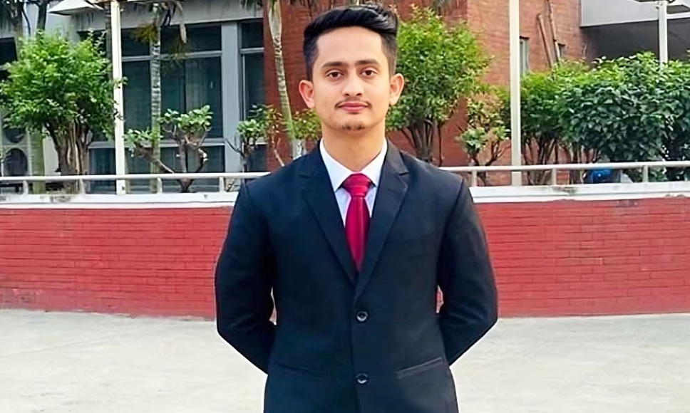 নিঃশর্ত ক্ষমা চাইতে সারজিস আলমকে নোটিশ, যা বললেন আইনজীবী