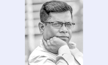 কলার ধরে ডলার নিয়ন্ত্রণের প্রশ্ন কেন?