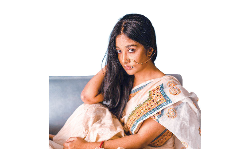 দৃশ্যটি ধারণের সময় আমার হাত-পা কাঁপছিল