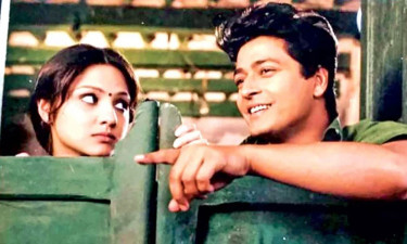 ২৭ বছর পর আসছে ‘হঠাৎ বৃষ্টি’র রিমেক