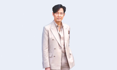 শেষে এসে নার্ভাস লি