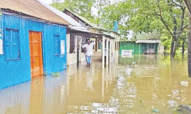 সিলেটে বন্যা, খাগড়াছড়িতে পাহাড়ধসের ঝুঁকি