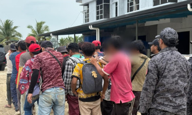 মালয়েশিয়ায় বিনোদন কেন্দ্রে অভিযান, ২৩ বাংলাদেশি আটক