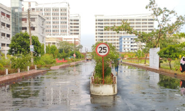 ১৮ বছরে পাবিপ্রবি : সংকট কাটিয়ে সম্ভাবনার পথে