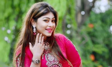 ইদানীং প্রচুর স্টেজ শোয়ের প্রস্তাব পাচ্ছি : মিষ্টি জান্নাত