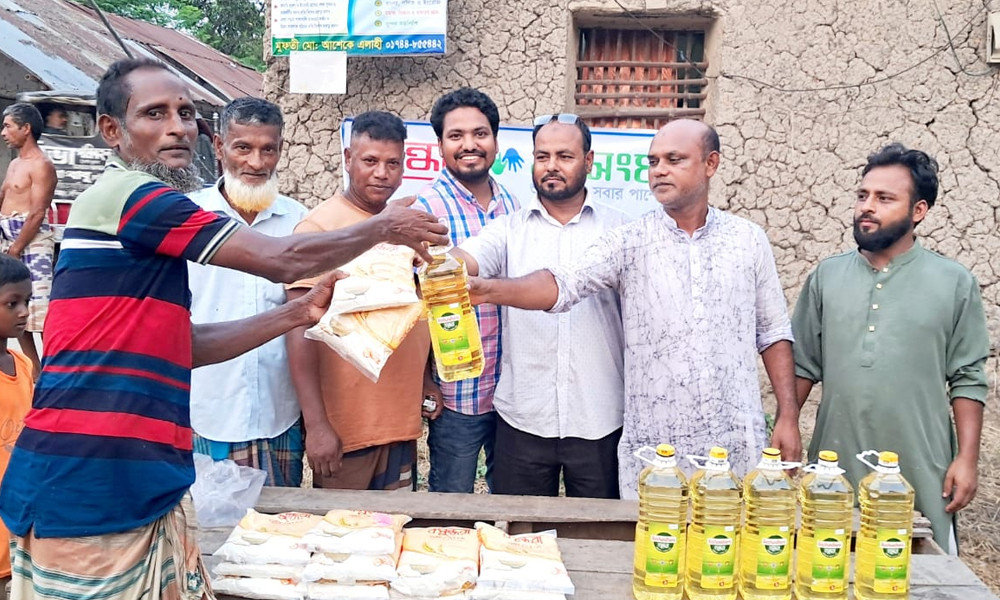আদমদীঘিতে বসুন্ধরা শুভসংঘের আয়োজনে কৃষকের ঈদ আনন্দ