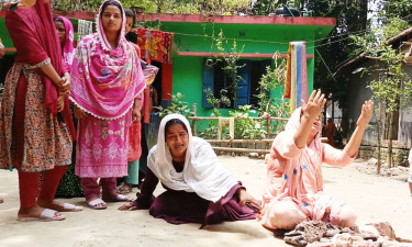 ‘ভাইকে বাঁচাতে পা জড়িয়ে ধরেছি, তবুও শেষ রক্ষা হয়নি’