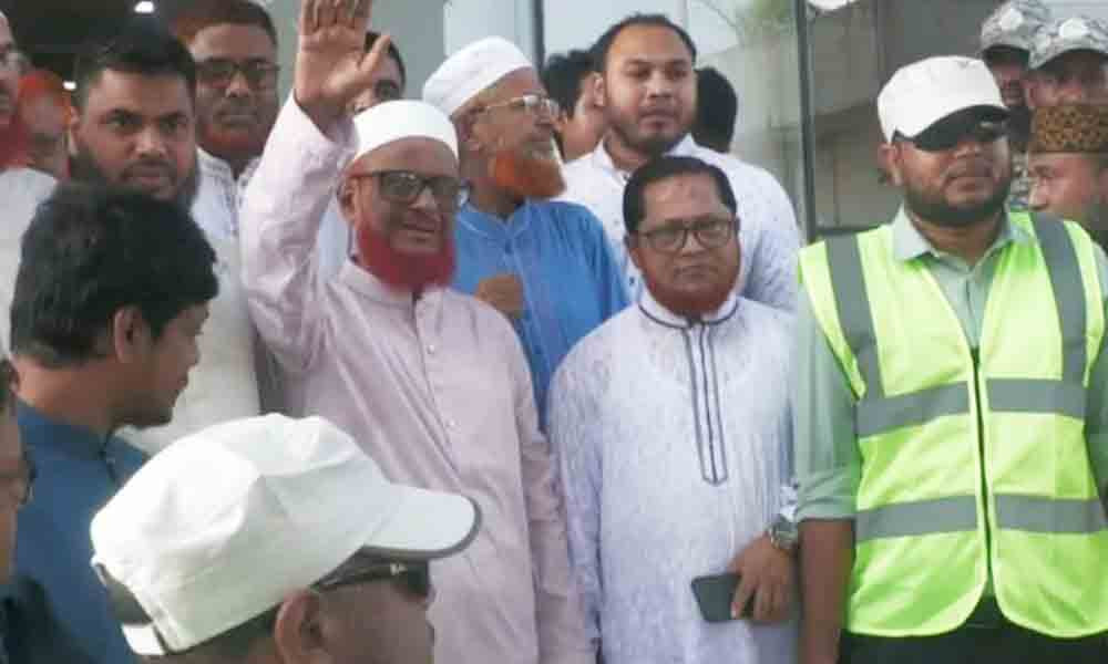 জনসমর্থন থাকলে কেউ পালায় না : আজহারুল ইসলাম