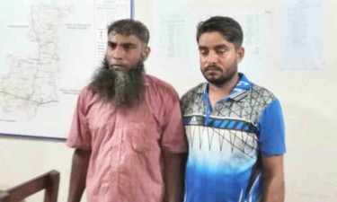 পুঠিয়ায় সেনা সদস্যর বাড়িতে ভাঙচুর-অগ্নিসংযোগের ঘটনায় আটক ২
