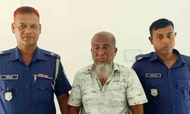 হাসিনার লিফলেট বিতরণ মামলায় আ. লীগের ২ নেতা গ্রেপ্তার