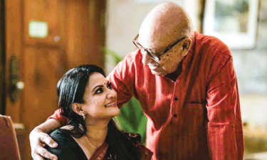বাবা দিবসের গানচিত্রে আবুল হায়াত-রিচি