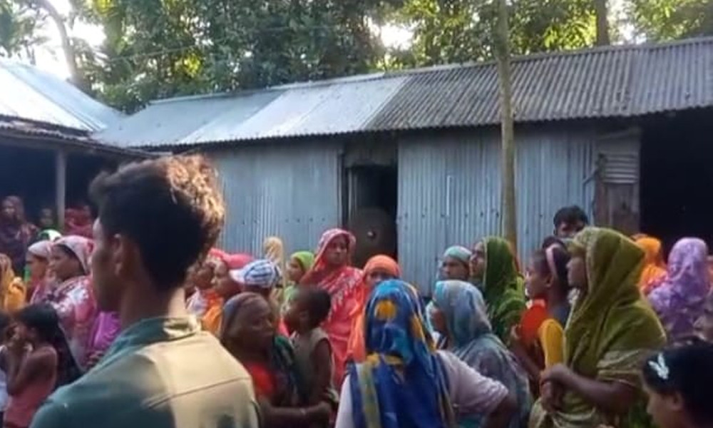 ফুলবাড়ীতে জাম পাড়তে গিয়ে গাছ থেকে পড়ে স্কুলছাত্র নিহত