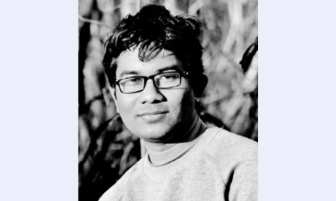 দারিদ্র্য ও উন্নয়ন : শুধু আয় নয়, সম্মিলিত সক্ষমতার দাবি
