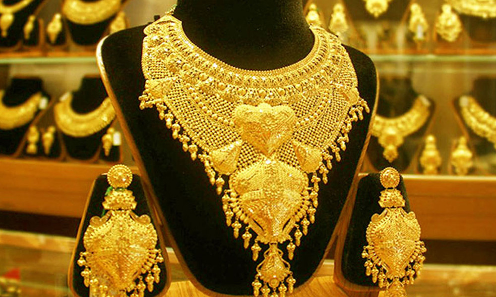 আরো বাড়ল সোনার দাম