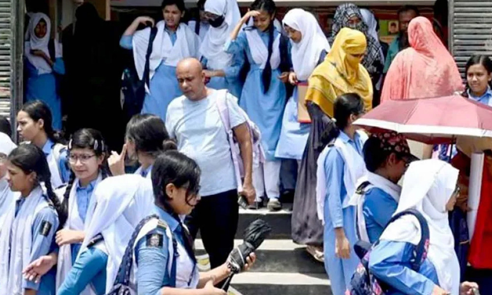 শিক্ষাপ্রতিষ্ঠানের ছুটি কি বাড়ছে?