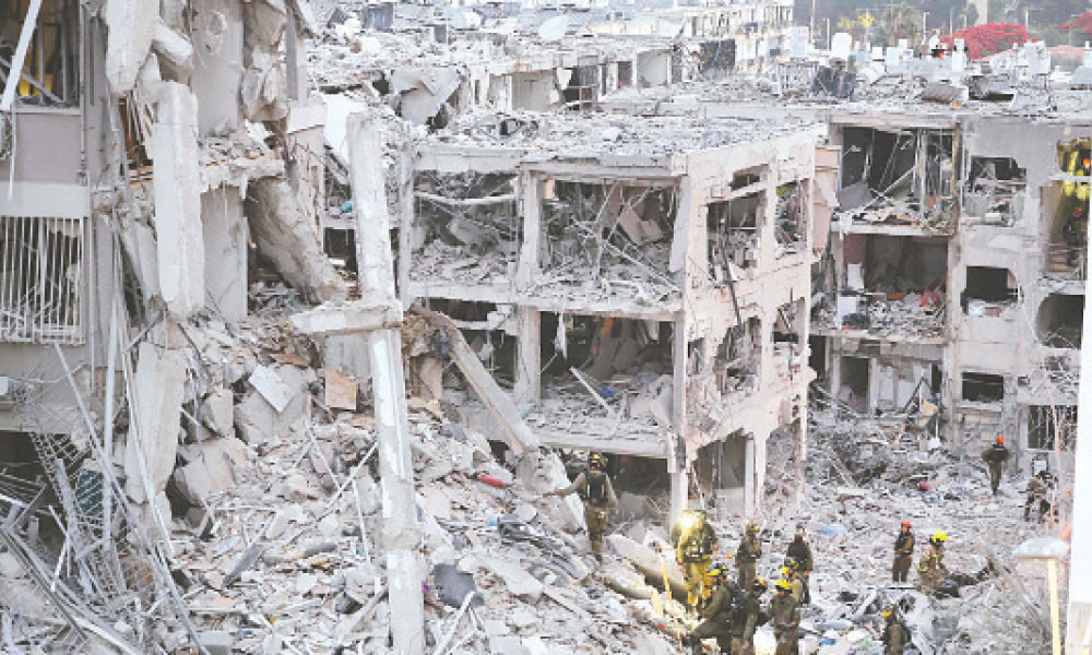 ইরান-ইসরায়েল পাল্টাপাল্টি হামলা চলছেই